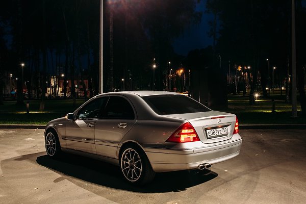 Город: Москва/Наро-Фоминск.Марка: Mercedes-Benz Модель: w203 c180Год: 2002 Цена: 340.000Пробег: ... - 2
