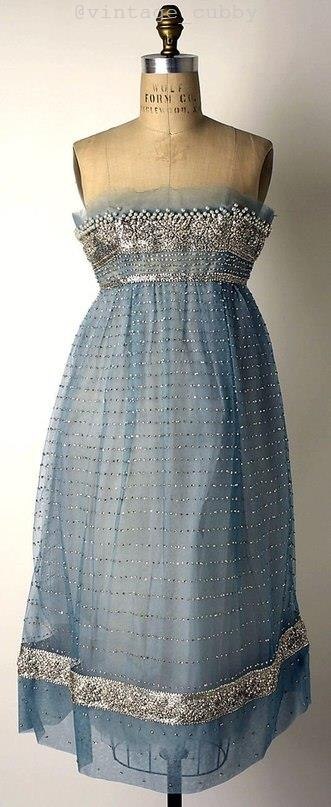 Yves Saint Laurent  oa Dior, 1958-1960 .. - 4