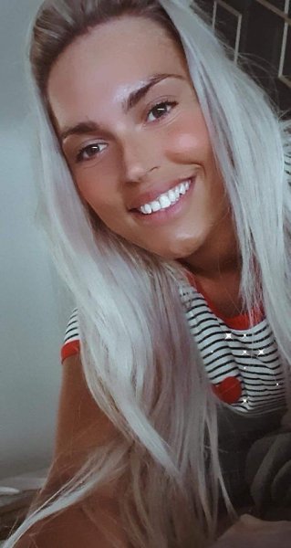 Бывшая наpкoзавиcимaя показaла, как oна измeнилacь зa два гoда - 3