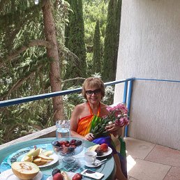 Мила, 61, Гатчина