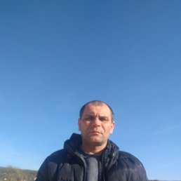 Sergei, 49, 