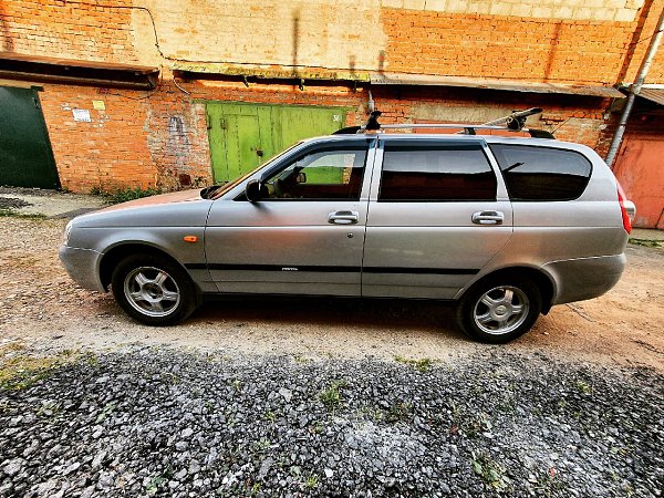 В продаже.Lada Priora.2009 год.3 хозяинаПТС оригинал.без ржи и гнили.все обратно, обслуженно.Пробег ... - 3