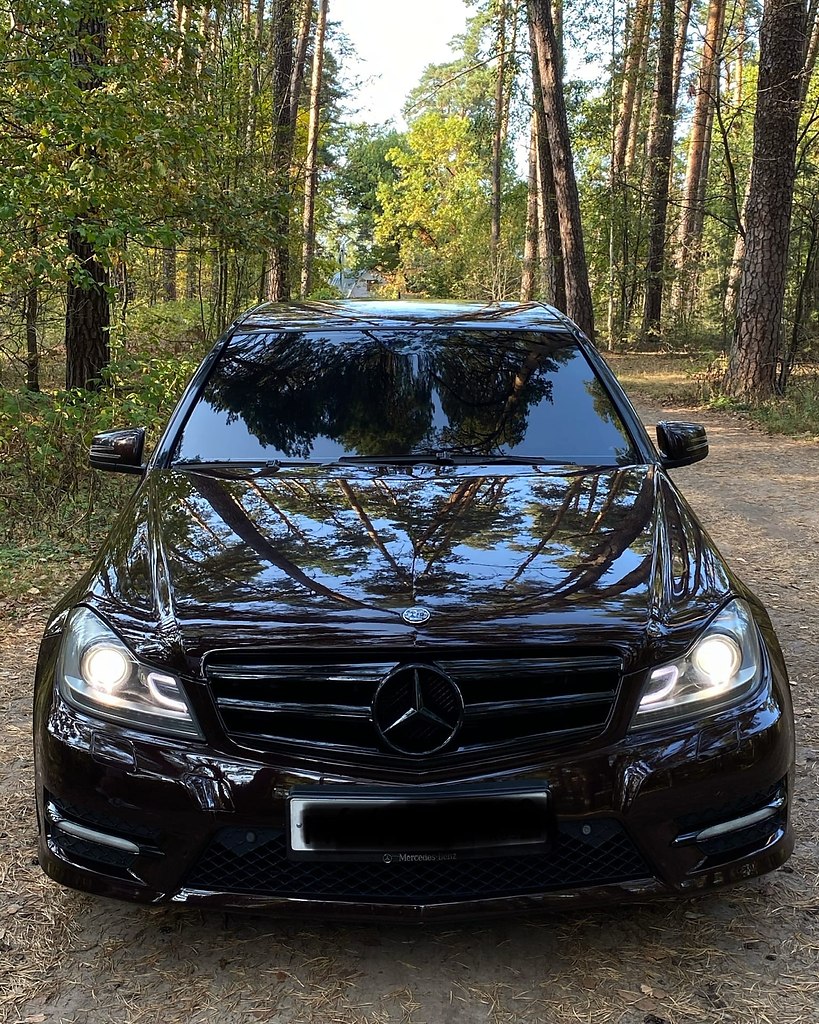 Mercedes-Benz C300 4Matic, 3.5 AT (252 ..). : 2012: 800.000 ,   : ... - 6