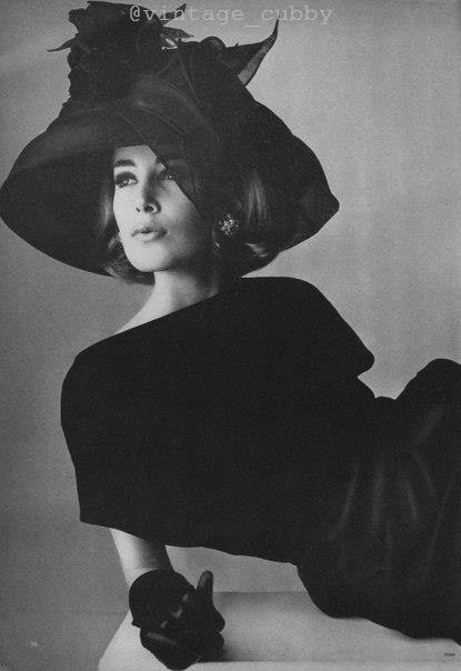 Vogue, 1964.