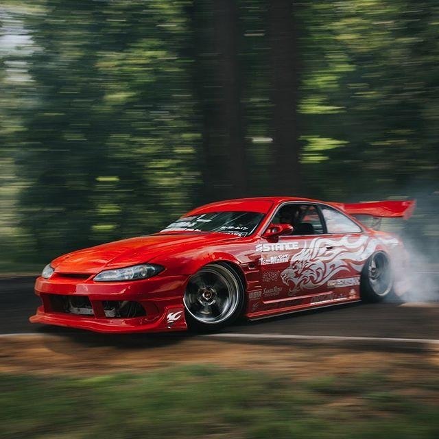 Nissan 180sx s15