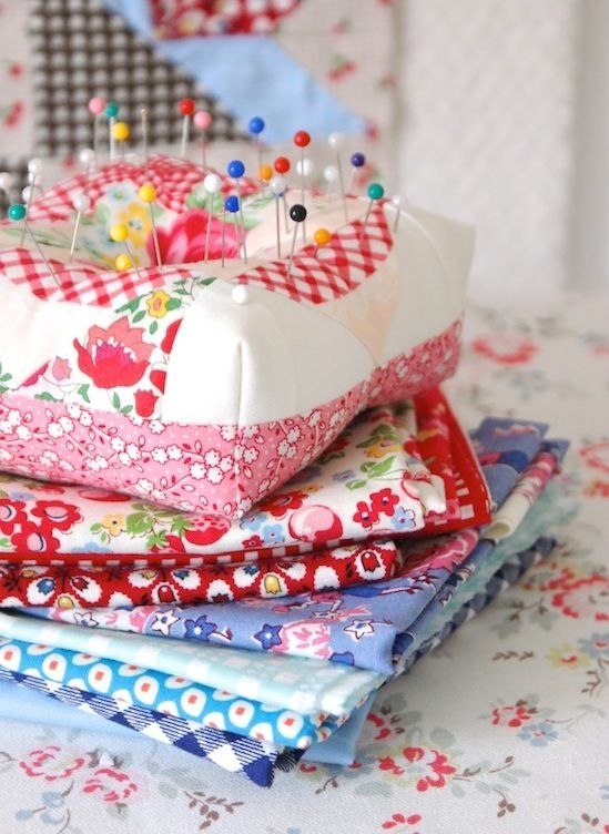 o. e  ooe. handmde j - 5