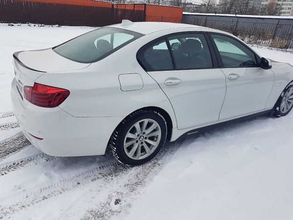 -.BMW 5  VI (F10/F11/F07)  520i 2013 .: 1 300 000 ... - 2