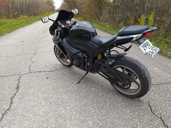 Московская область город Воскресенск.Продам Suzuki gsx-r 1000 k9 l1 Установлен роторный демпфер, ... - 4