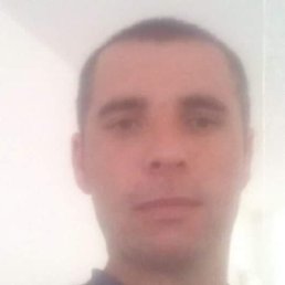 Sergiu, , 38 