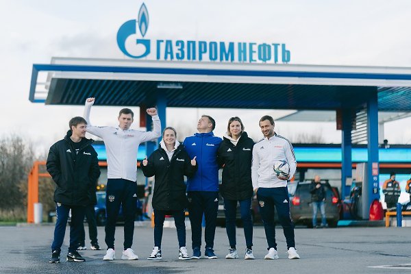 Одобряем акции с пользой для природы! Сегодня в Химках на АЗС сети «Газпромнефть» прошла акция по ... - 2