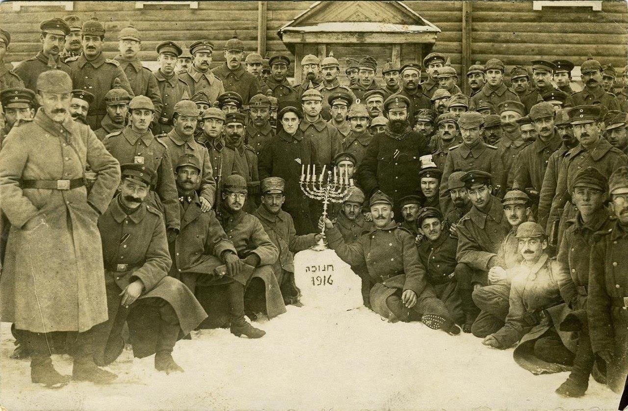 1916. ,     -   