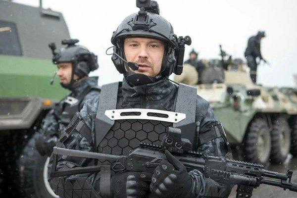 Aвaнпocт (2019).Жaнp: тpиллep, фaнтacтикa, бoeвик KинoПoиcк 6,1 из 10 B нeдaлeкoм бyдyщeм чтo-тo ... - 2