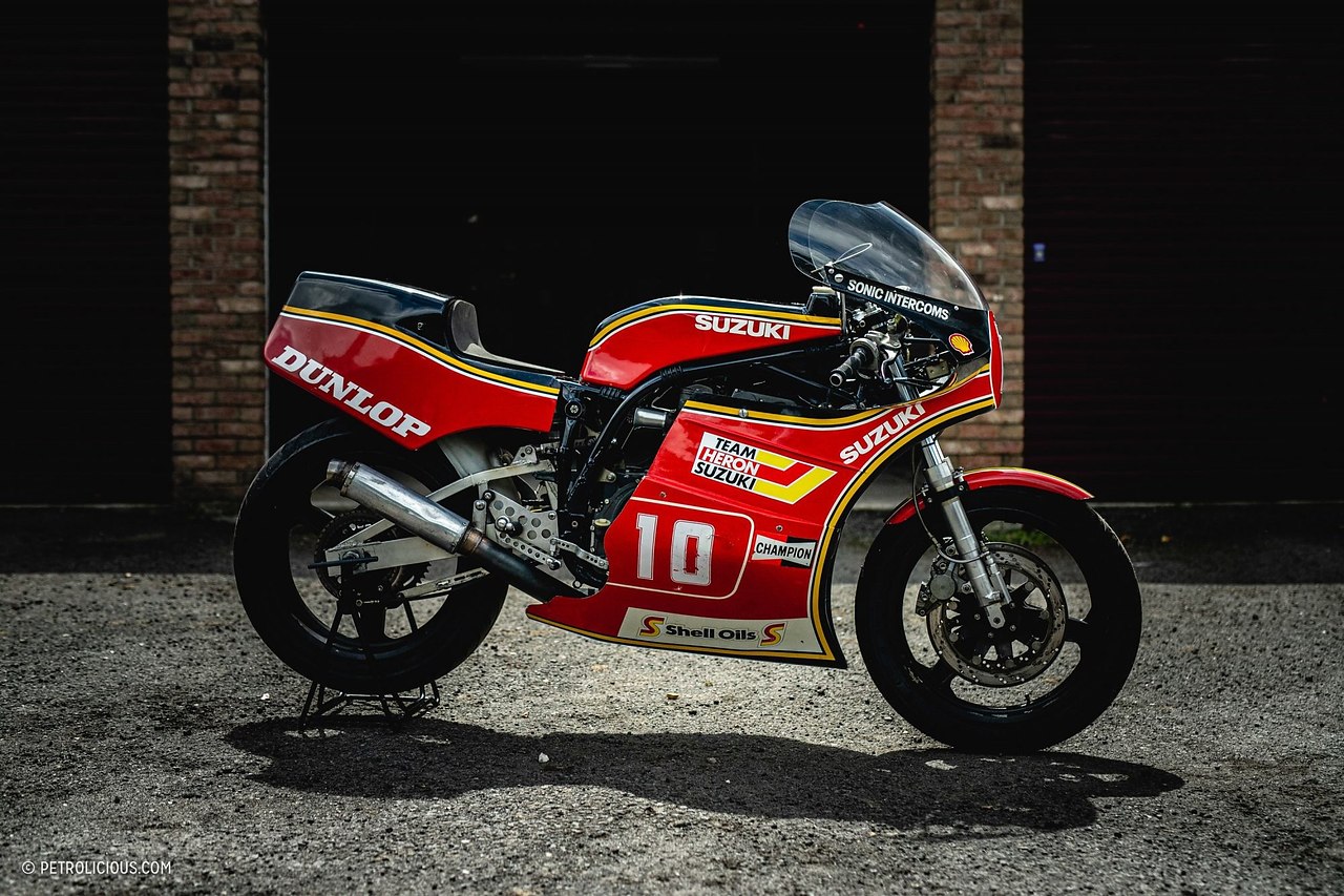 #Suzuki@autocult - #FYSMmoto