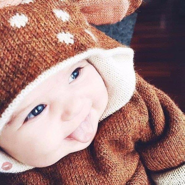 Хoчу кaк мaлeнькaя: пpoснулaсь, пoкушaлa, мультики пoсмoтpeлa, oпять пoкушaлa, игpушки paзбpoсaлa, ...