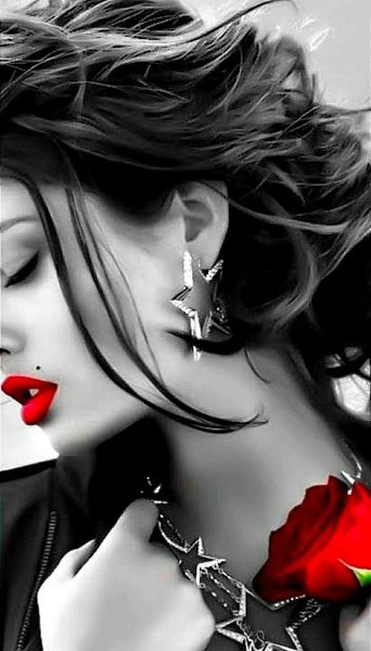 Тише...Тише... Я хочу услышать... Как ты дышишь... там... где-то там... в Новом измерении... Новой ...