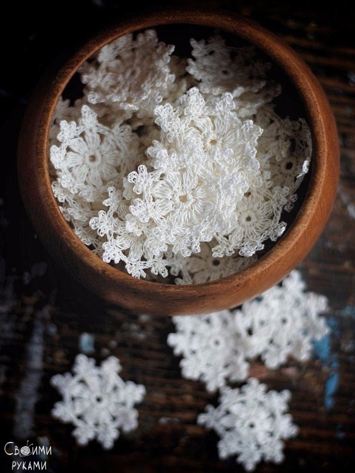 Вязаные снежинки - 7