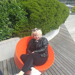 Ania, 51, 