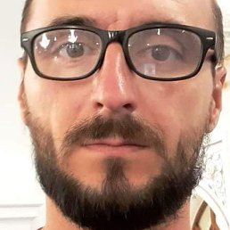 Aleksandar, 38, 