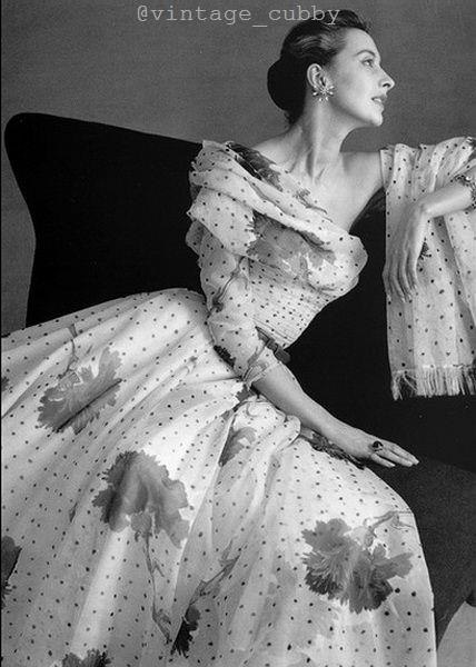 oe Nina Ricci 1950- oo. - 5