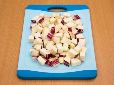 Свиные ребрышки, запеченные с овощами.Ингредиенты:500 г свиных ребрышек (или бараньих, говяжьих)1 кг ... - 8