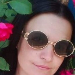 Елена, 43, Новомосковск
