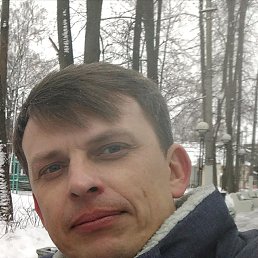 Dmitrij, 46 , 