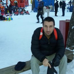 aleksandre, 40, 