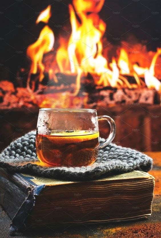 У каждой из нас много дел. Уборки, чистки, «сенокосы» и «жатвы». Мытье полов, домашние задания, ...