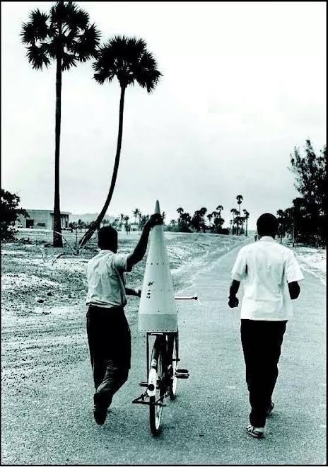  1963         .    ...