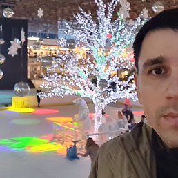 Andrei, 35, 