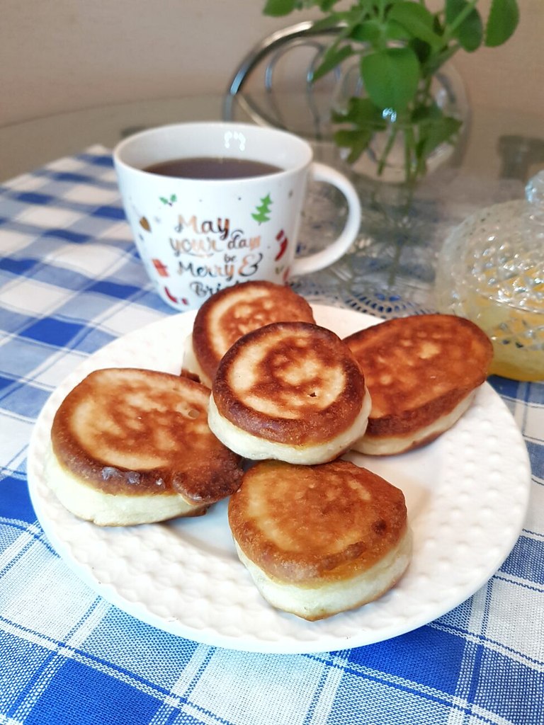 Панкейки на кефире пышные с содой