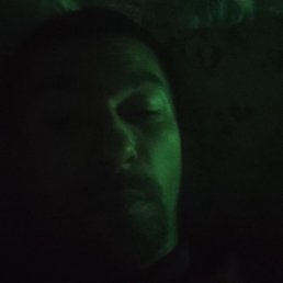 Valentin, , 32 