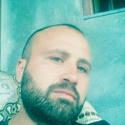 Artur, 34 , 