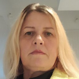 Zoia, , 52 