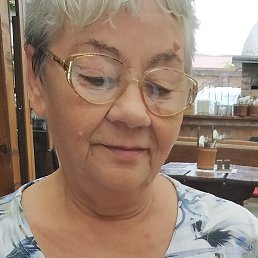 Nadja, , 67 