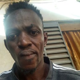 Djo Bakarin Dg, ������, 37 ���