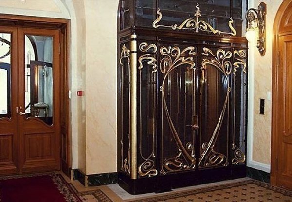 Старинные лифты Петербурга, действующие в наше время. - 7