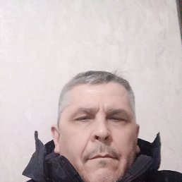 Grigoriy, 57, 