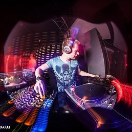 Roman, ����, 43 ����