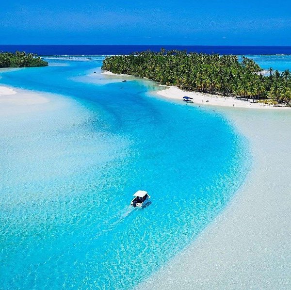 Aitutaki, Cook Islands.