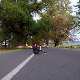 Alla, ����, 36 ���