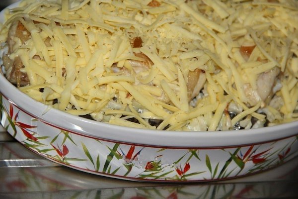 Куриные ножки с картошкой и грибами в духовке. Хочу поделиться простым, но очень сытным рецептом ... - 6