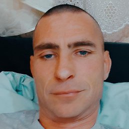 Sergiu, , 40 