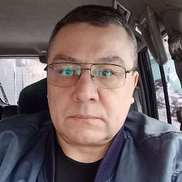 Leon, , 55 
