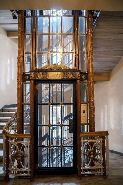 Старинные лифты Петербурга, действующие в наше время. - 5