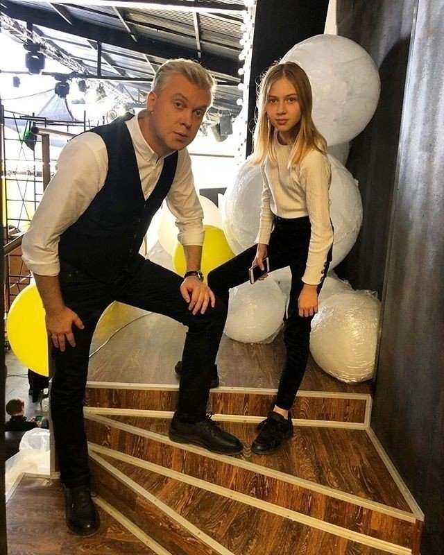 Дочка Сергея Светлакова очень похожа на своего отца | НОЧЬ | Фотострана ...