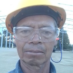 Luis, , 46 