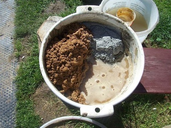 Тротуарная плитка своими руками.4 ведёрка песка (из под майонеза)+ 1 ведёрко цемента (500-го) + 1 ... - 6