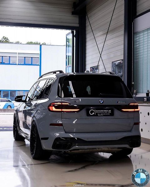 ap.BMW X7 M50i