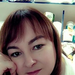 Elena, 41 , 